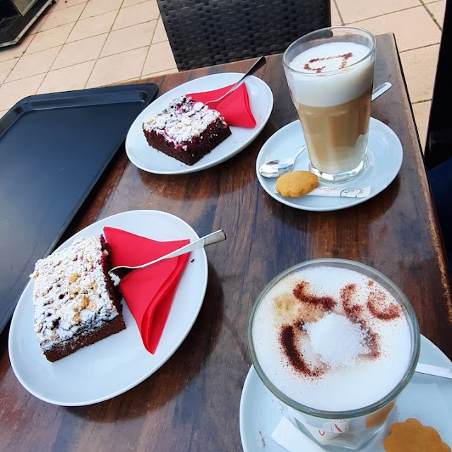 Cappuccino Torte