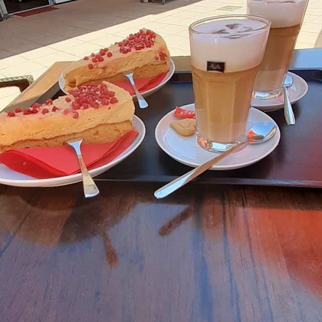Sanddorntorte