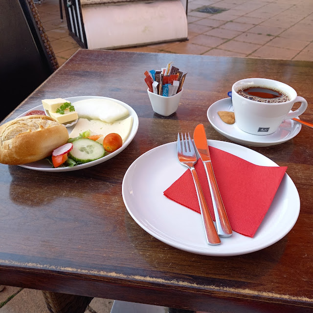 Kleines Frühstück