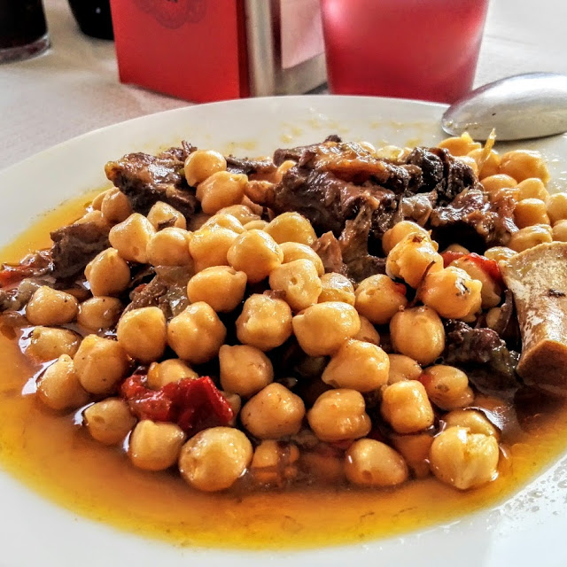 Plato de Menudo