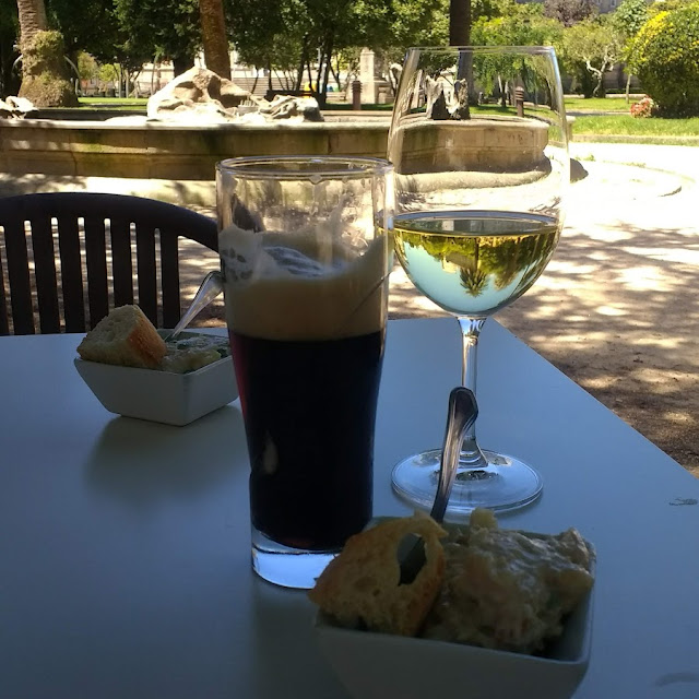 Cerveza Guinness Y Copa de Albariño