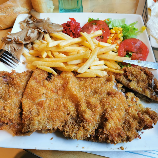 Cachopo Con Cecina Y Queso de Cabra