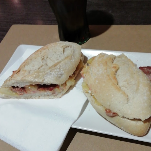 Bocadillo de Ternasco