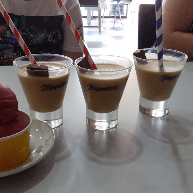 Kit Kat Coffees and Raspberry Sorbet