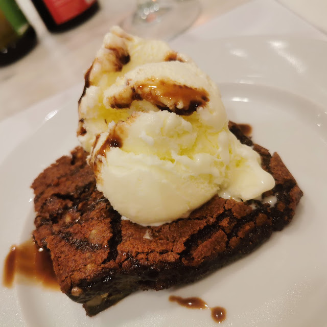 Brownie Con Helado