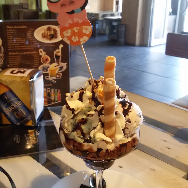 Copa de Helado de 3 Bolas