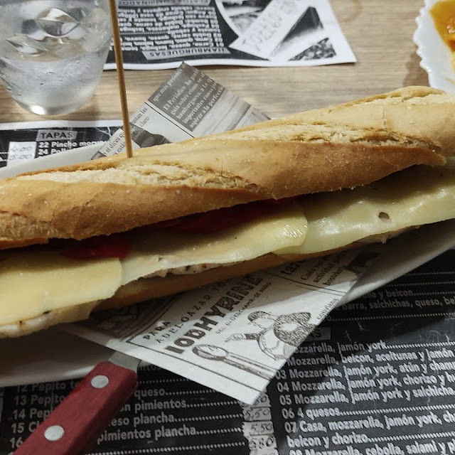Bocata Lomo Y Queso