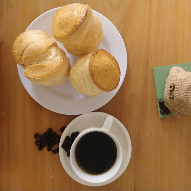 Deliciosos Pães de Queijo Caseiro