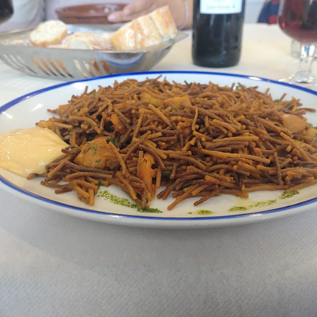 Fideuà