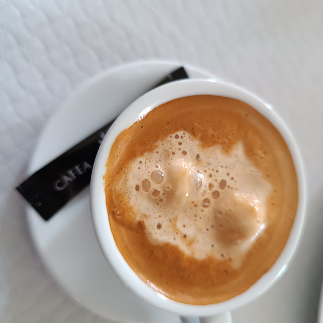 Café Con Leche