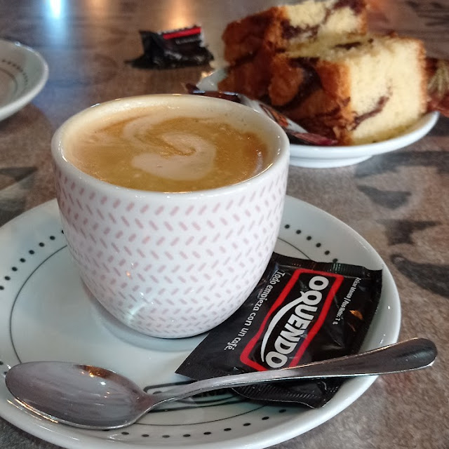 Café Con Leche