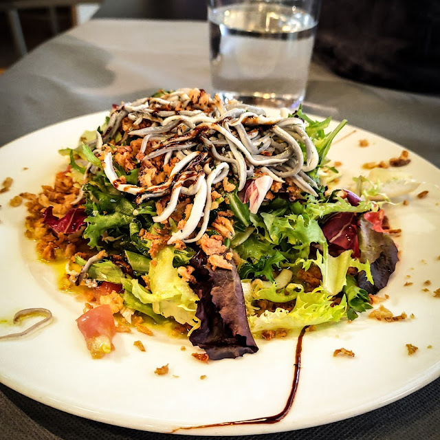 Ensalada de Gulas