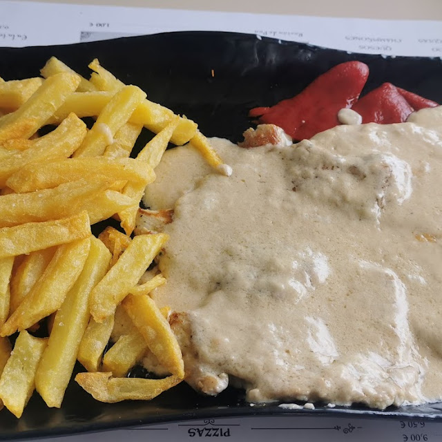 Lomitos Con Salsa de Queso