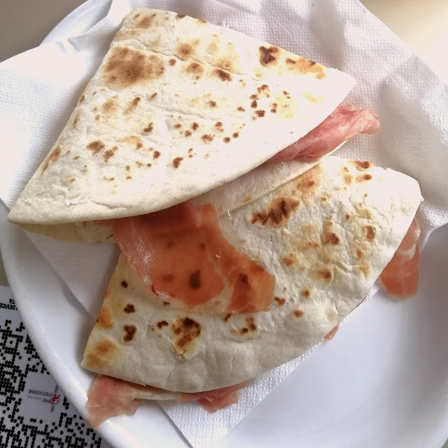 Piadina Zola E Noci
