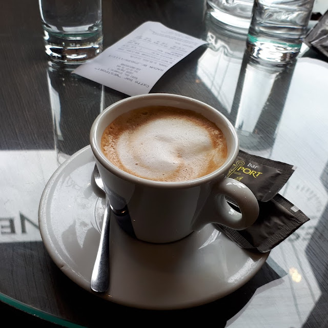 Kava Sa Mlijekom