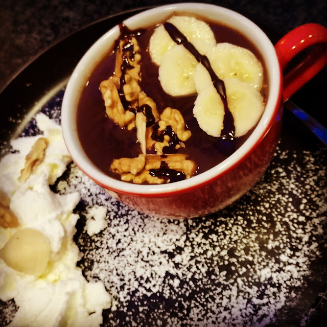 Cioccolata Con Banana E Noci
