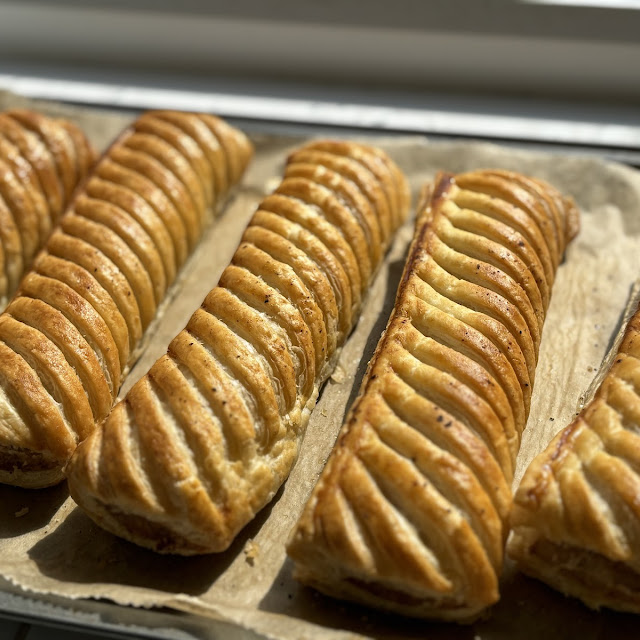 Warm Sausage Roll