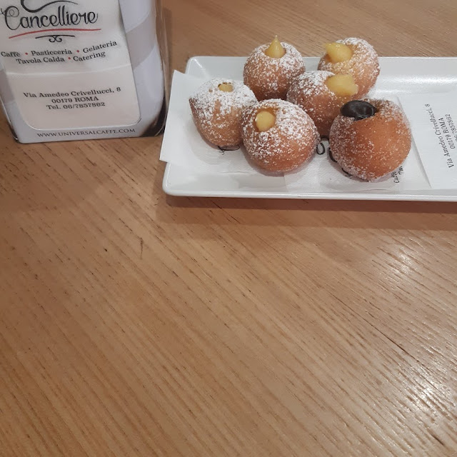 Castagnole Alla Crema E Cioccolato