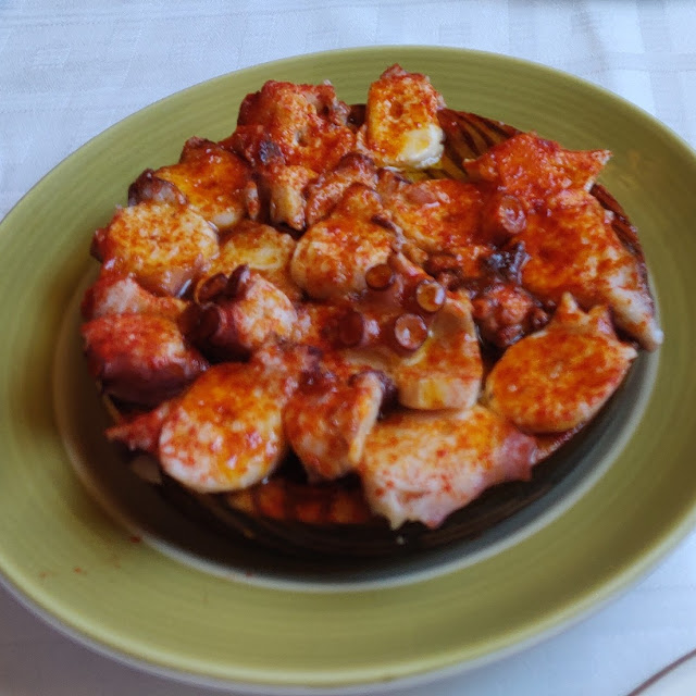Media Ración de Pulpo A la Gallega