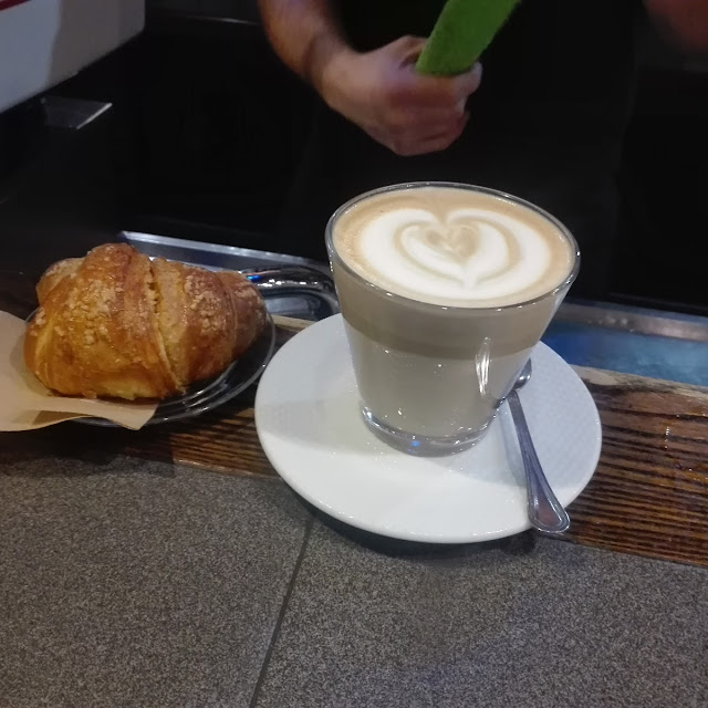 Latte Macchiato Caldo