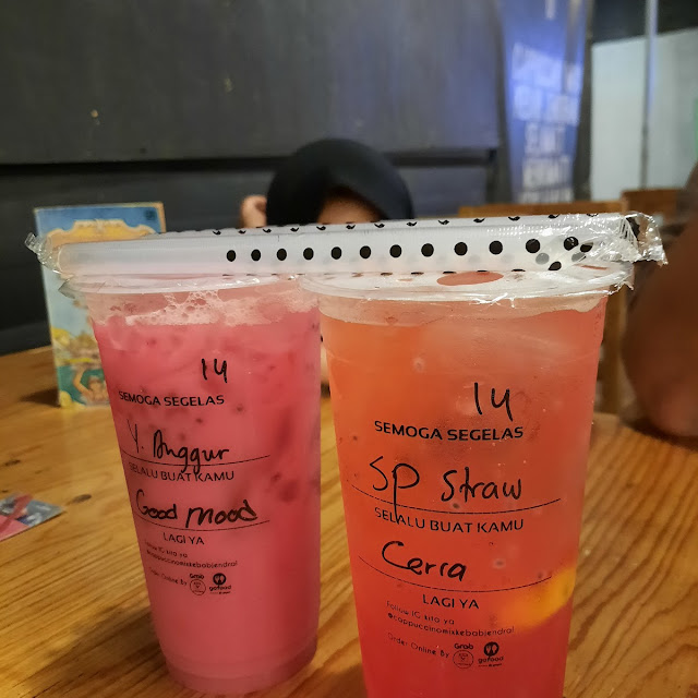 Yakut Anggur Strawberry Soda