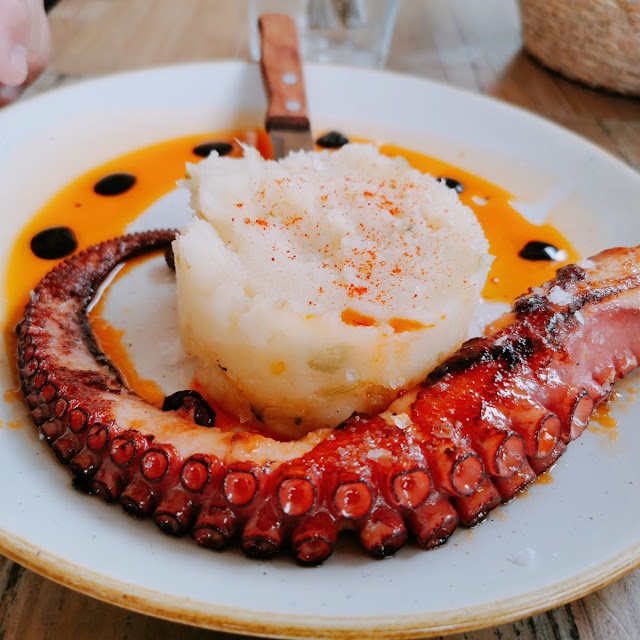 Pulpo A la Brasa