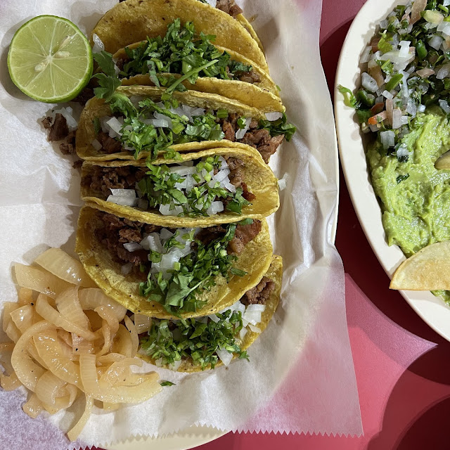 Tacos De Bistec Con Todo