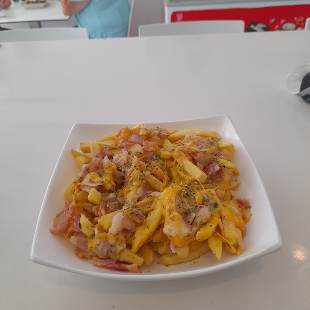 Patatas Con Bacon Y Queso