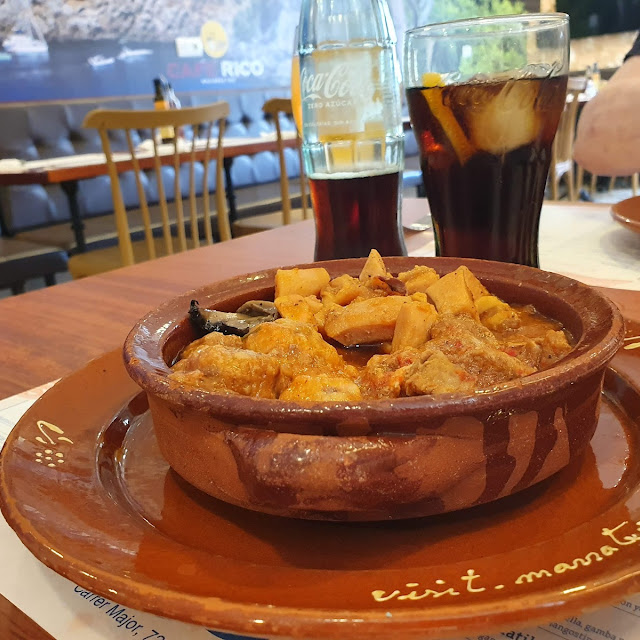 Variado