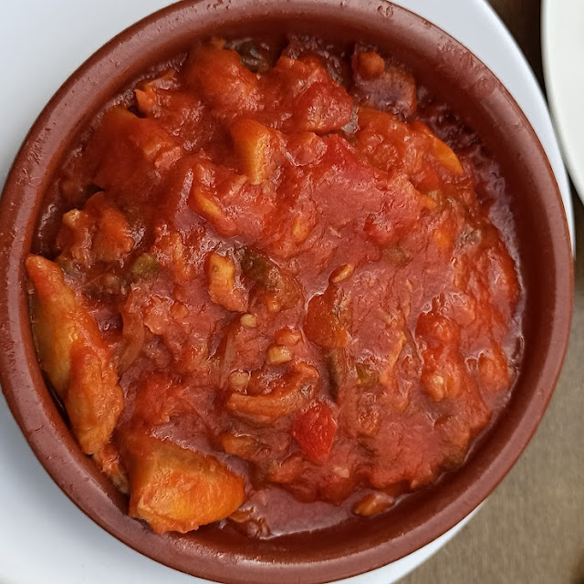 Bacalao Con Tomate