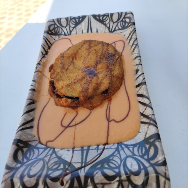 Berenjenas Rellenas Con Salmorejo Y Miel de Caña
