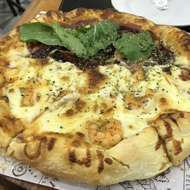 Pizza de Camarão