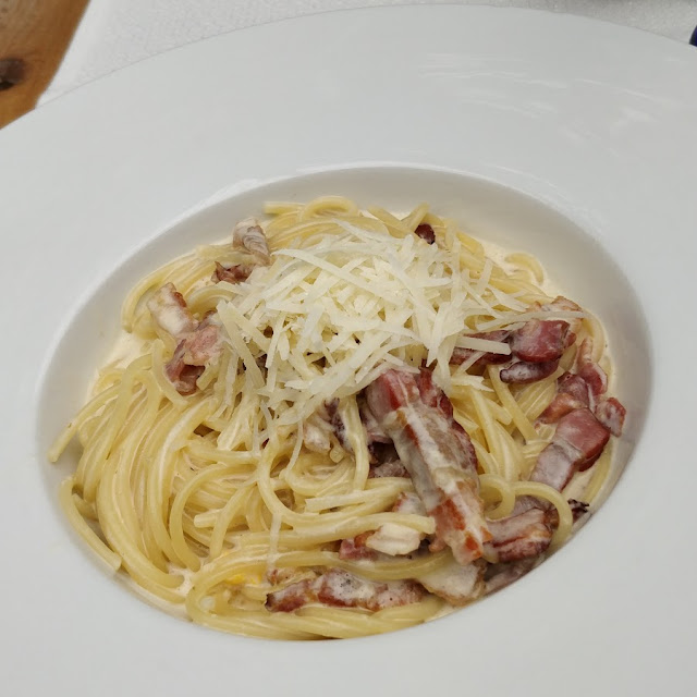Spaghete Carbonara