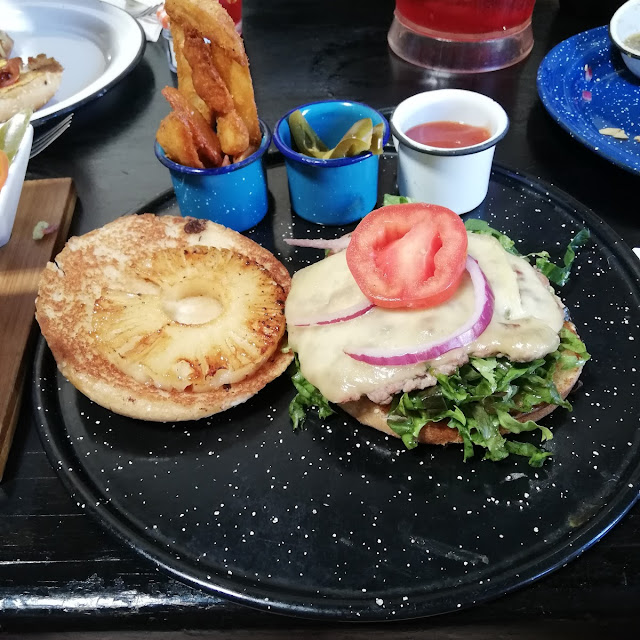 Hamburguesa Ruina Tropical