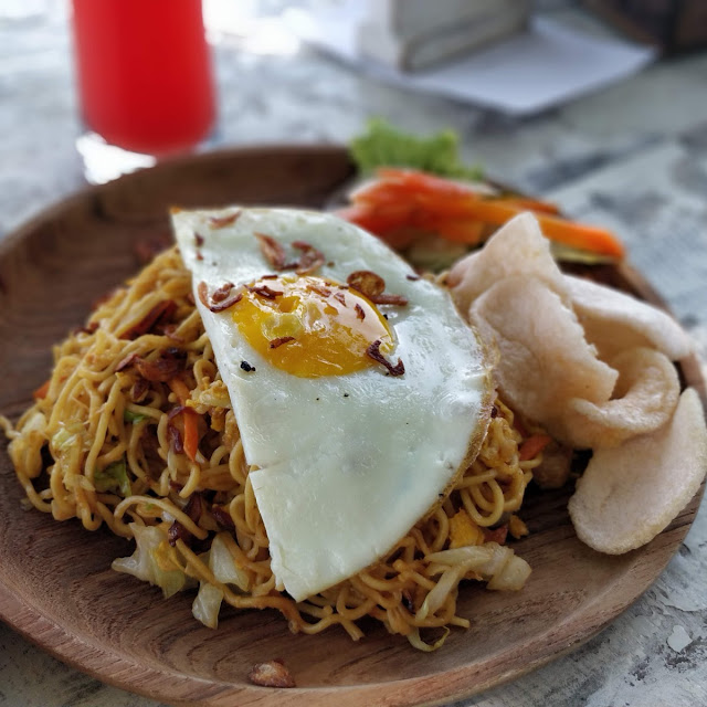 Fried Noodle with Chicken