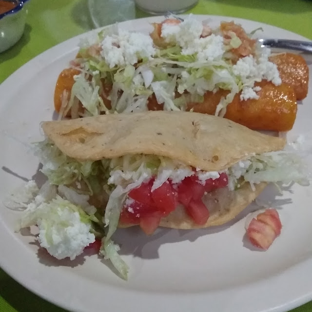 Faltas de Carne Pollo Y Queso