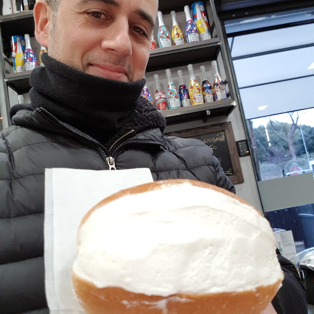 Maritozzo Con La Panna