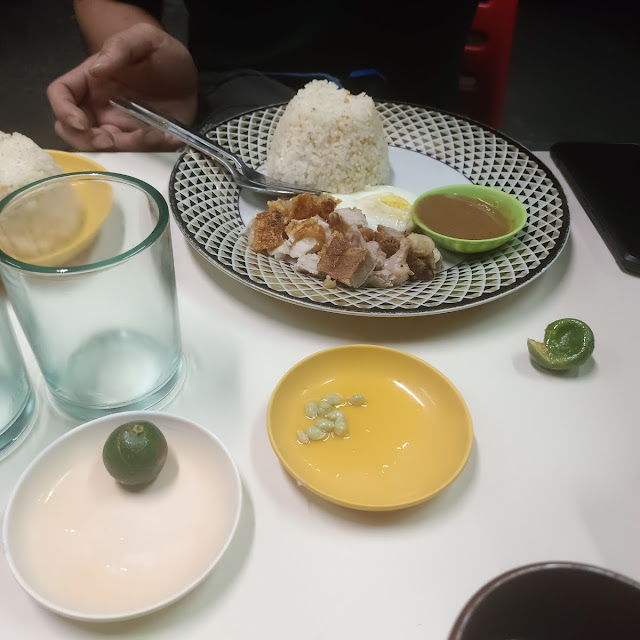 Lechonsilog