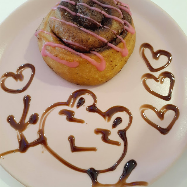 Cinnamon Roll