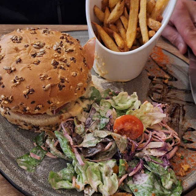 Burger Denise