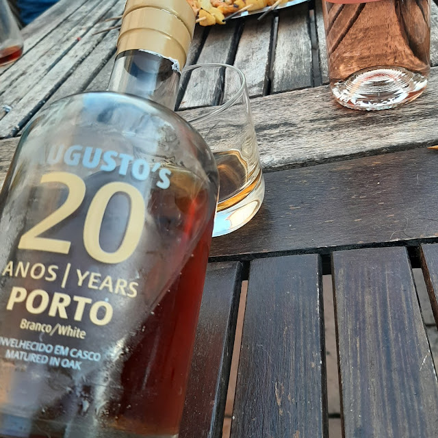 Offert Par Le Patron