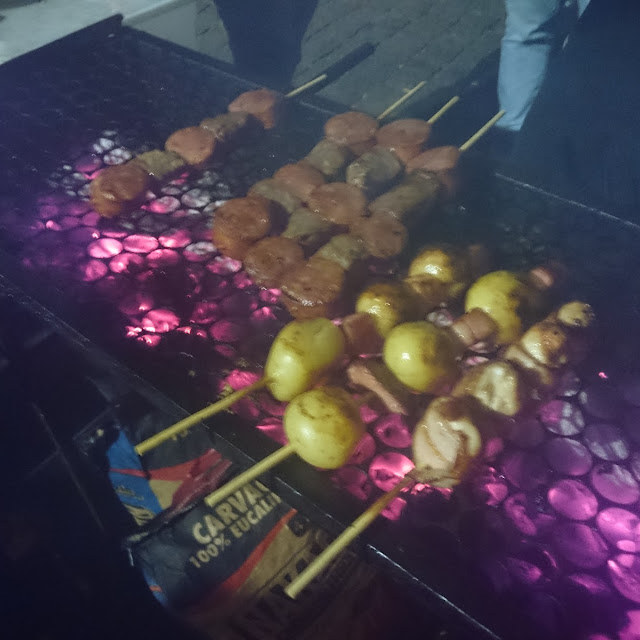 Espetinho Misto E Espetinho Marília Mendonça