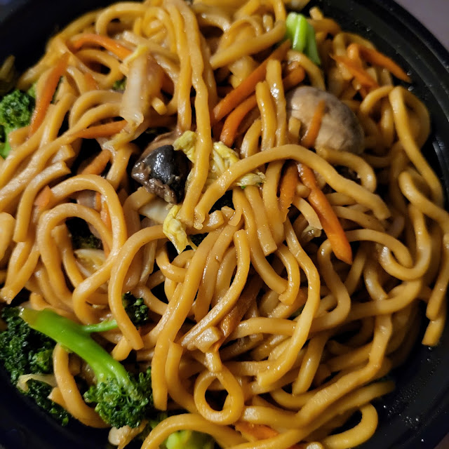 House Special Lo Mein