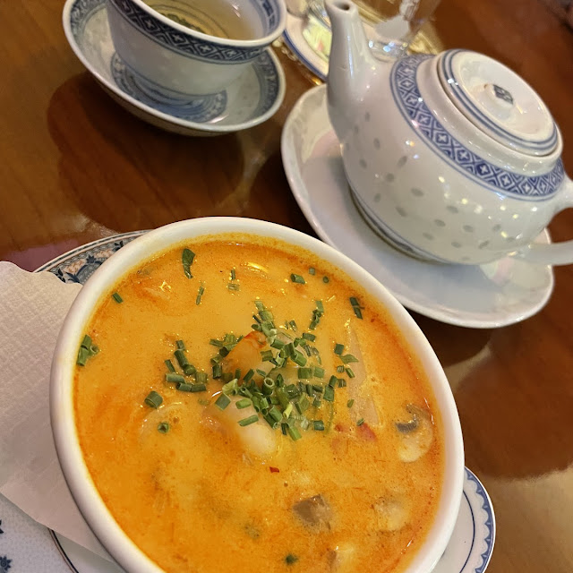 Tom Jam Gung Suppe Mit Garnelen Mittelscharf Geht Auch Schärfer