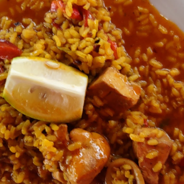 Paella Mixta