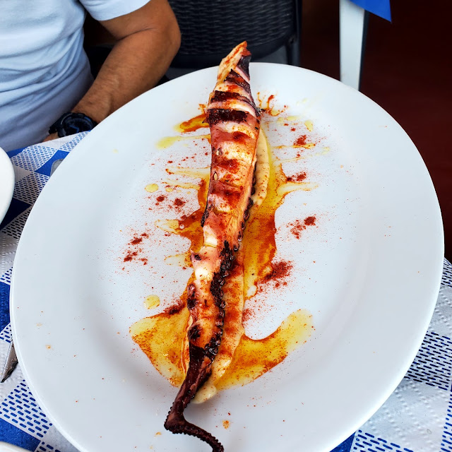 Pata de Pulpo Al Espeto