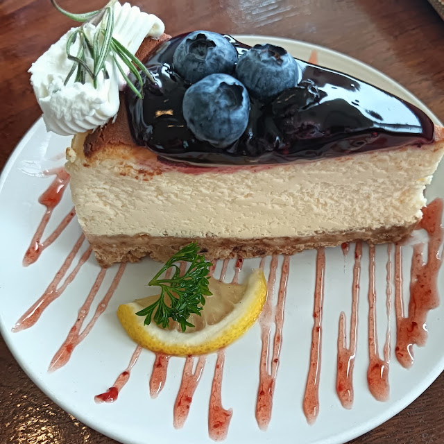Blueberry Cake