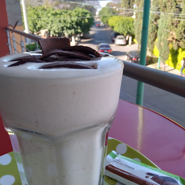 Batido Con Barra Proteina