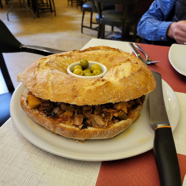 Rosca Con Variado Dentro