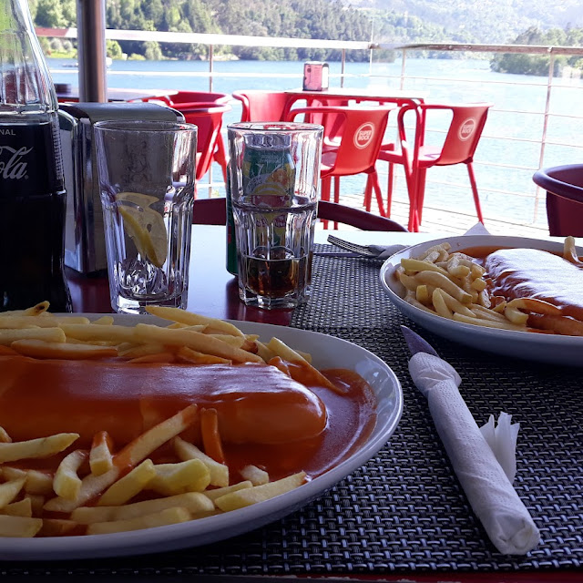 Cachorro Especial à Ponte